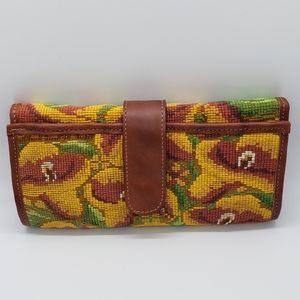 Guatemalan Handwoven Patterns Women's Wallet